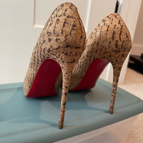 Christian Louboutin Size 35 “New Very Prive” Pumps - Picture 5 of 12